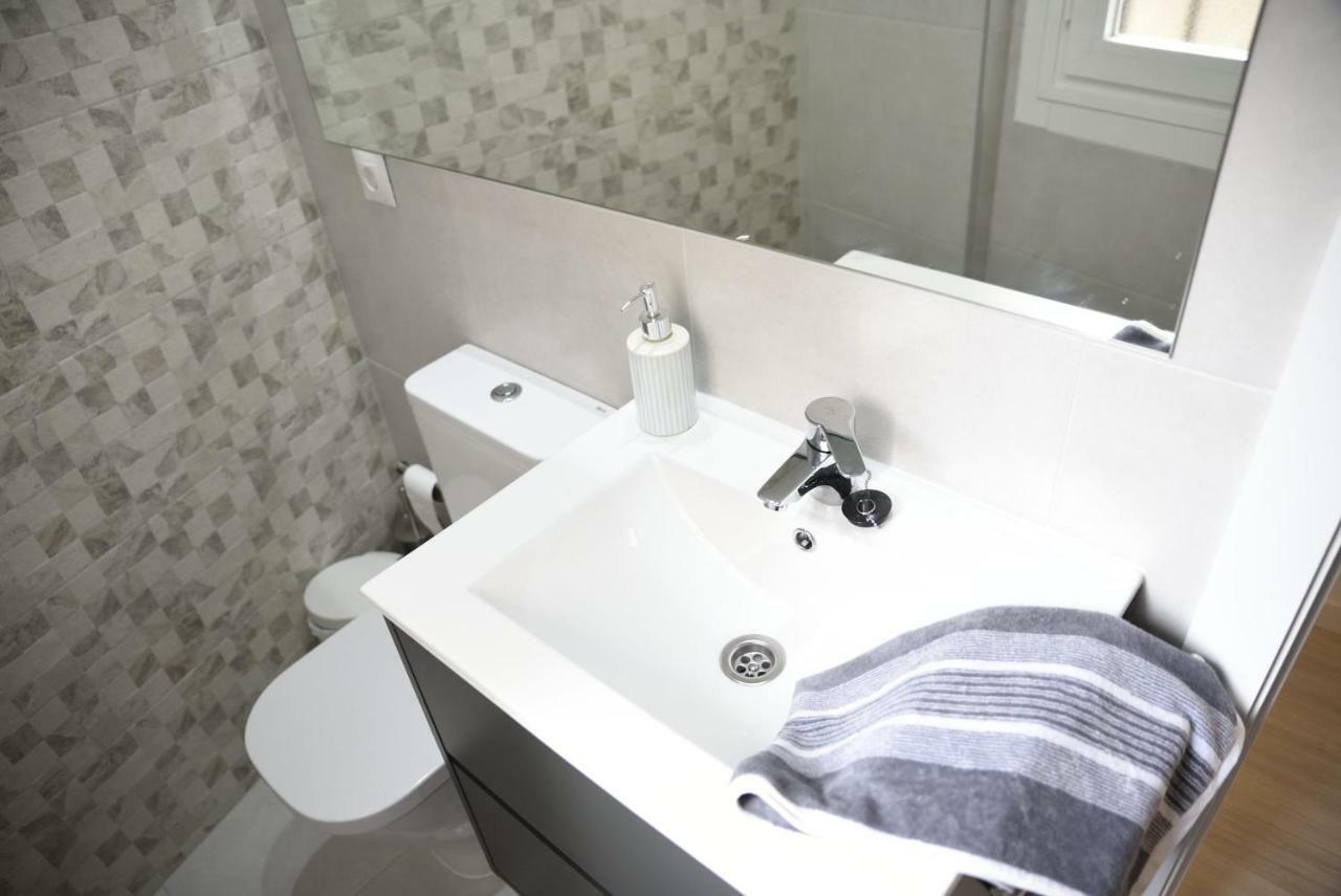 Apartamento Blanes Granada Luaran gambar